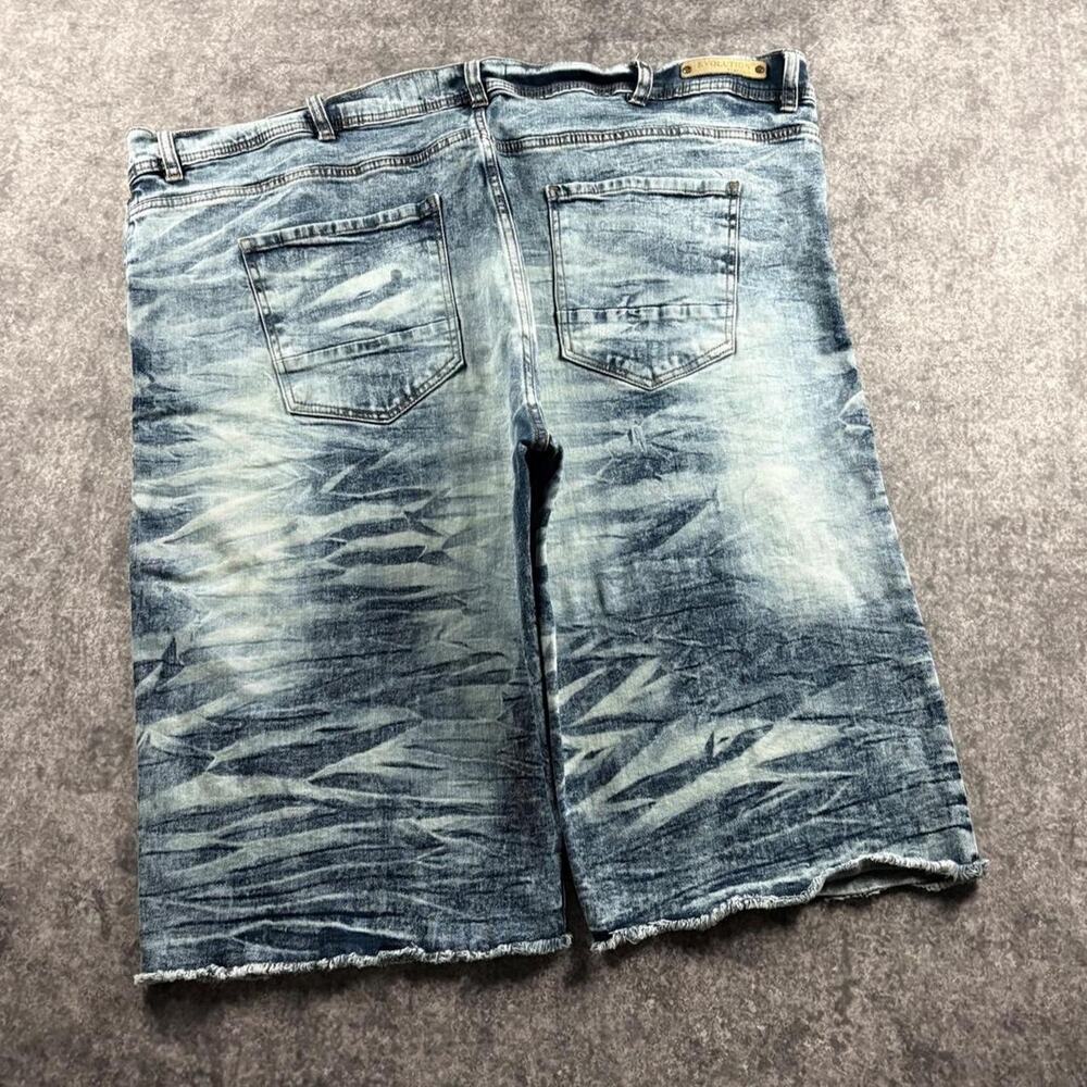 Vintage Evolution In Design Men’s 48 Y2K Baggy Raw Hem Denim Jorts